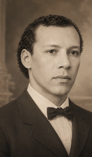 Archie Percy Williams of Natchez MS. Original Albumen image.