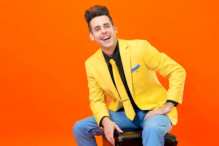 Laugh and jive to threetime Grammy nominated entertainer Tom Franek at Quezon Club