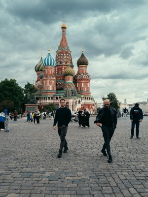 Andrew and Tristan Tate in Russia