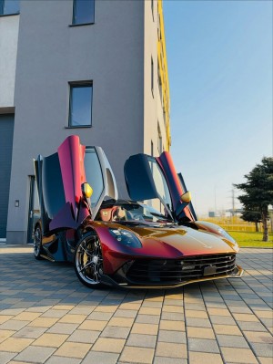 Aston Martin Valhalla