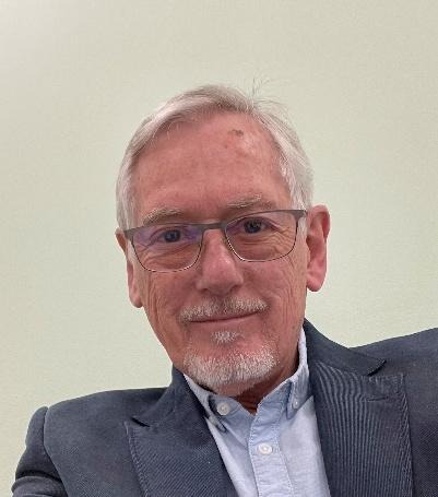 The Author Steve Batchelor