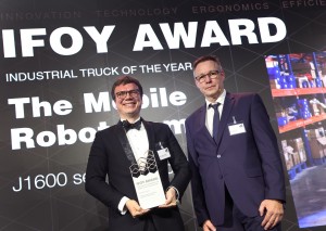 Emil Hauch Jensen, CEO of The Mobile Robot Company, receives the IFOY Award