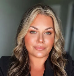 Ashley Mazurowski, Recognized by BestAgents.us as a 2026 Top Agent
