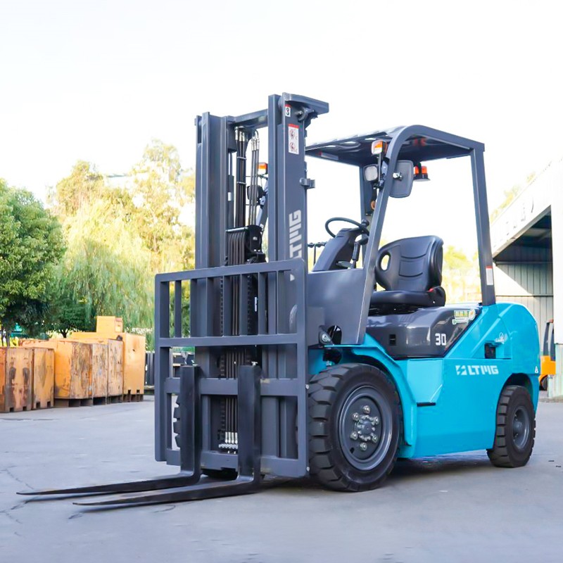 Navigating Transition Carbon Neutral Logistics Navigating Transition Carbon Neutral Logistics