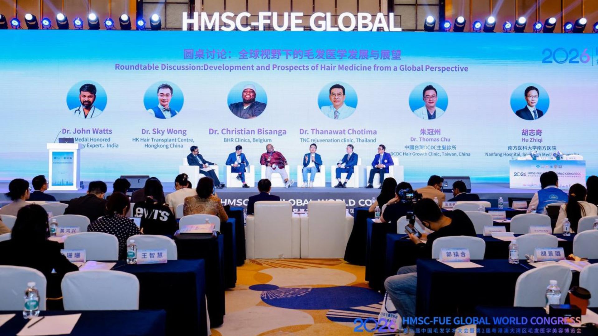 Dr John Watts presenting on NonShaven Long Hair FUE as invited faculty at the HMSCFUE Global Dr John Watts presenting on NonShaven Long Hair FUE as invited faculty at the HMSCFUE Global
