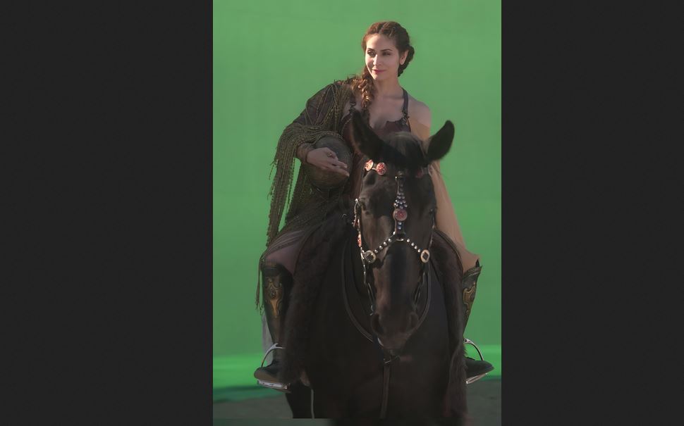 Golsa Sarabi Horseback Scene Golsa Sarabi Horseback Scene