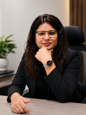 From One Store to a Growing Brand: Mandavi Gupta Expands Noida Sweets & Bakers by Mandavi Foods