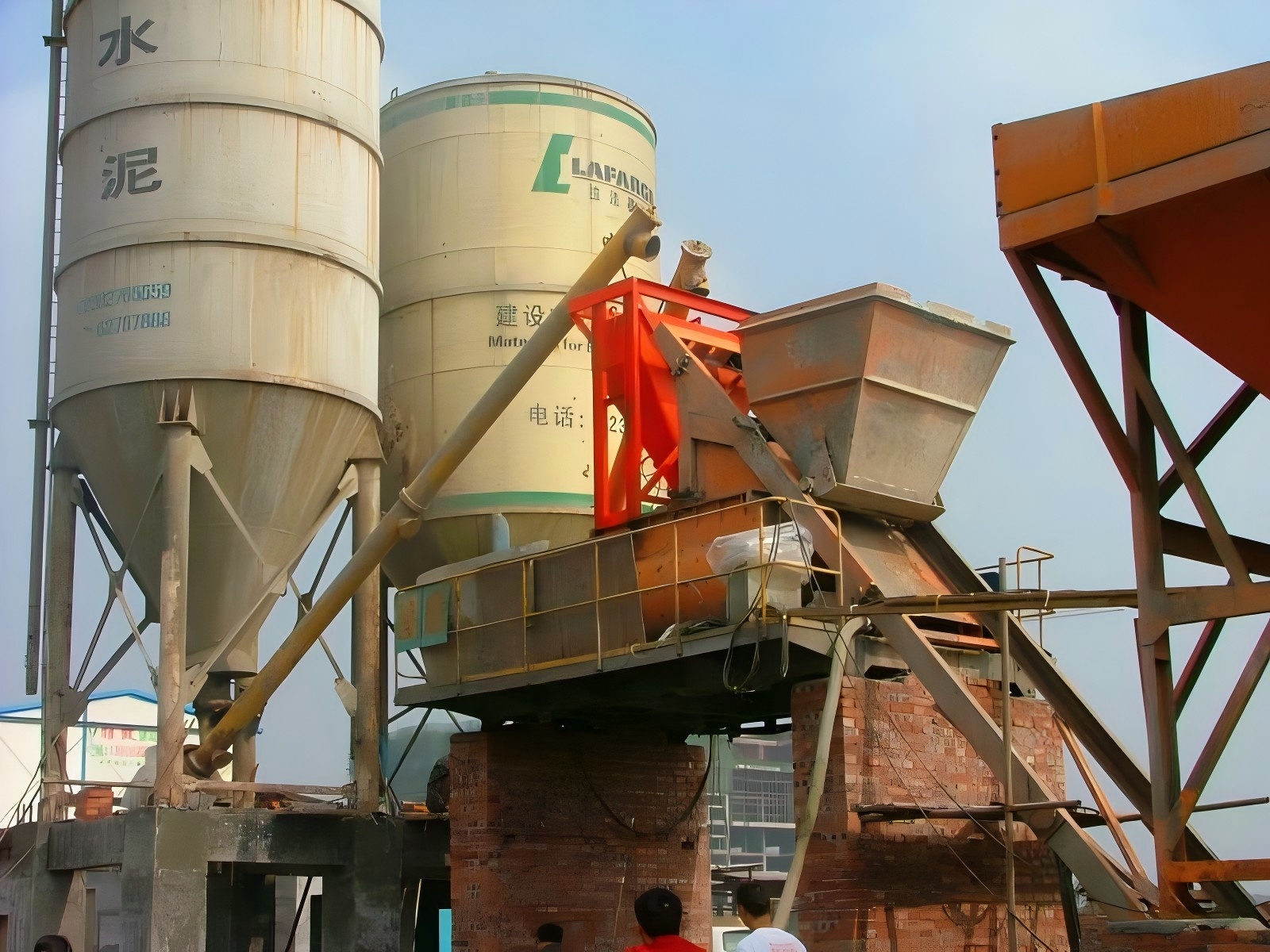 BINCEN Automatic Weighing And Batching System BINCEN Automatic Weighing And Batching System