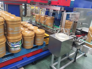 Density and Viscosity Measurement in Lubricant Quality Control
