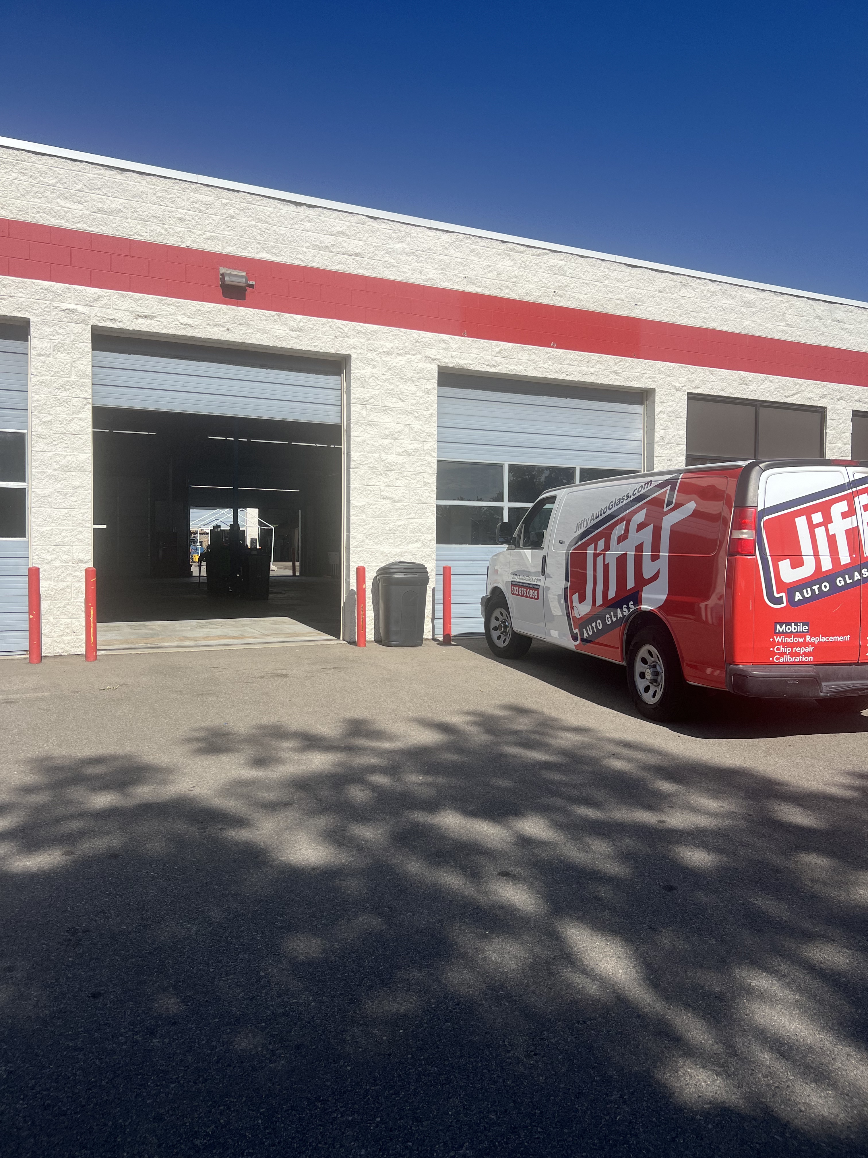 jiffy auto glass wheat ridge co shop exterior