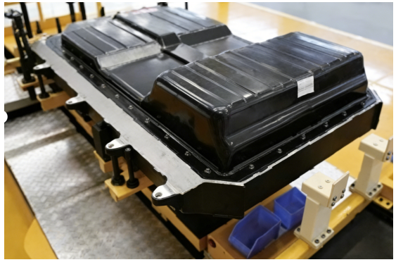 High Speed Carbon Fiber Warp Knitting Machine High Speed Carbon Fiber Warp Knitting Machine