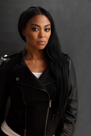 Dominique Nicole