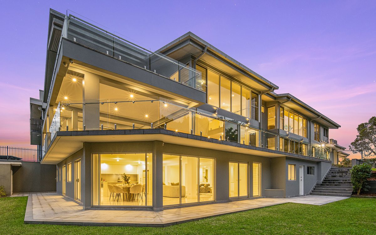 Prestige House for Sale Prestige House for Sale