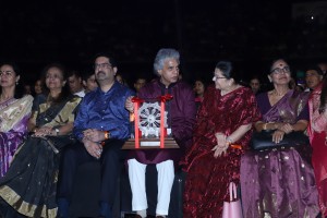 Kumar Mangalam Birla,Fazal Qureshi, Rajashree Birla and Dr. Rajam at Aditya Birla Puraskar 2019    