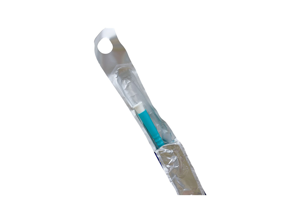 DAXAN Duro Pocket Closed System Catheter Pull Ring Detail DAXAN Duro Pocket Closed System Catheter Pull Ring Detail