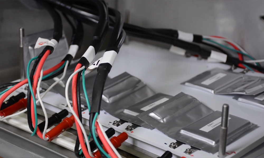Sodium ion pouch cells undergoing cycle life testing