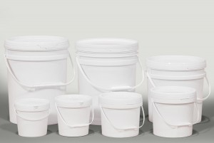 UMETASS Plastic Bucket Size Range And Handle Design