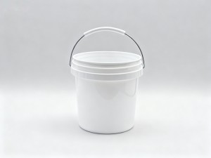 UMETASS Round Plastic Bucket With Metal Handle