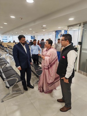 Ambassador of India Reviews Operations at Indian Consular Application Centres (ICACs) in Kuwait