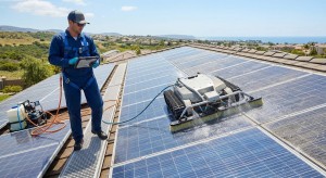 commercial solar panel cleaning