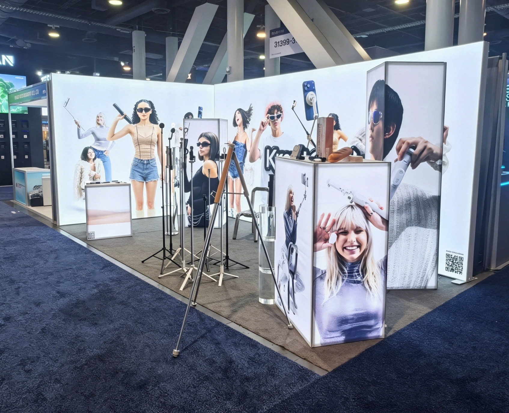 Pop Up SEG Display in Exhibition Hall Pop Up SEG Display in Exhibition Hall