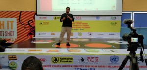 Fernandes speaking at REX CONCLiVE 2019 photo 2