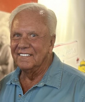 Dick Pahl, 81, founder of Call Mabel and a former Air Force Hurricane Hunter.