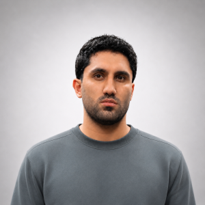 Official portrait of artist Amir Abar - امیر ابر