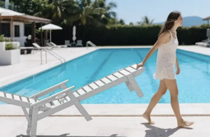 FAQs: What to Look for from a Professional Outdoor Lounge Chairs Manufacturer Like Plawdlik