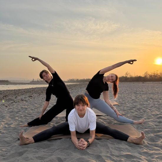200 Hour Yoga Teacher Training in India 200 Hour Yoga Teacher Training in India