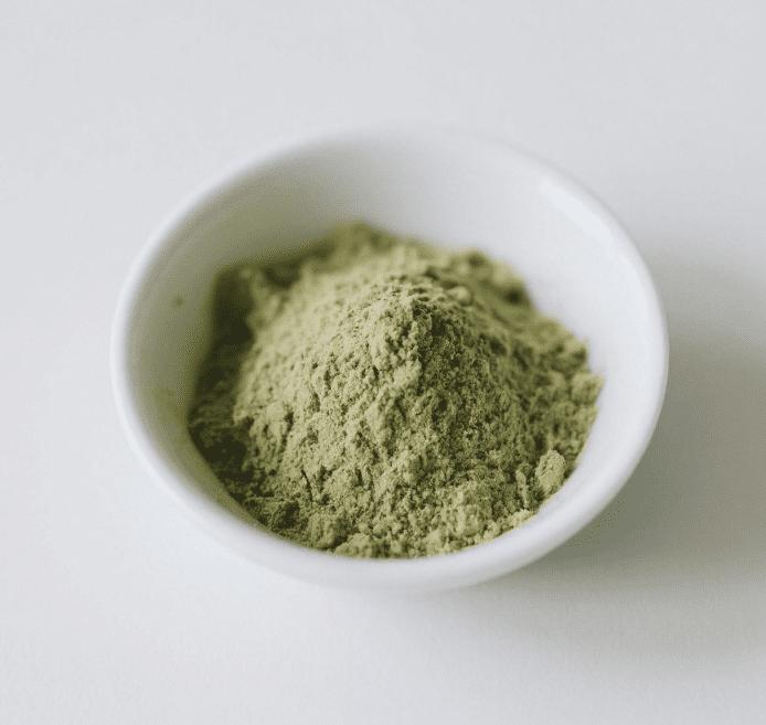 Why Is Henna Powder Becoming a Preferred Ingredient for Natural Beauty and Hair Care Products?