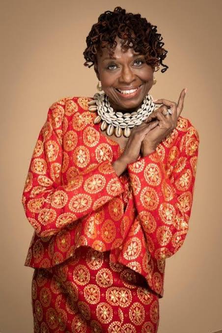 Award-Winning Actress Mzuri Moyo Aimbaye Launches When One Voice Moves Many for Colleges and Schools