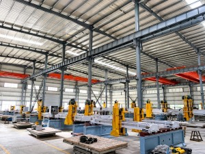 Heavy Manufacturing Scale Quality Governance