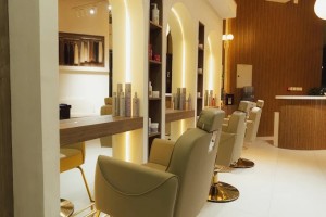 paraella salon