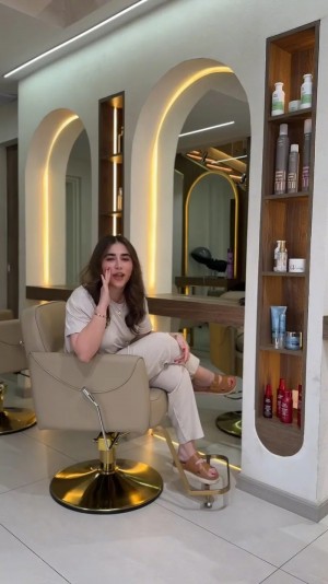 Para Ella Hair & Nails Ladies Salon