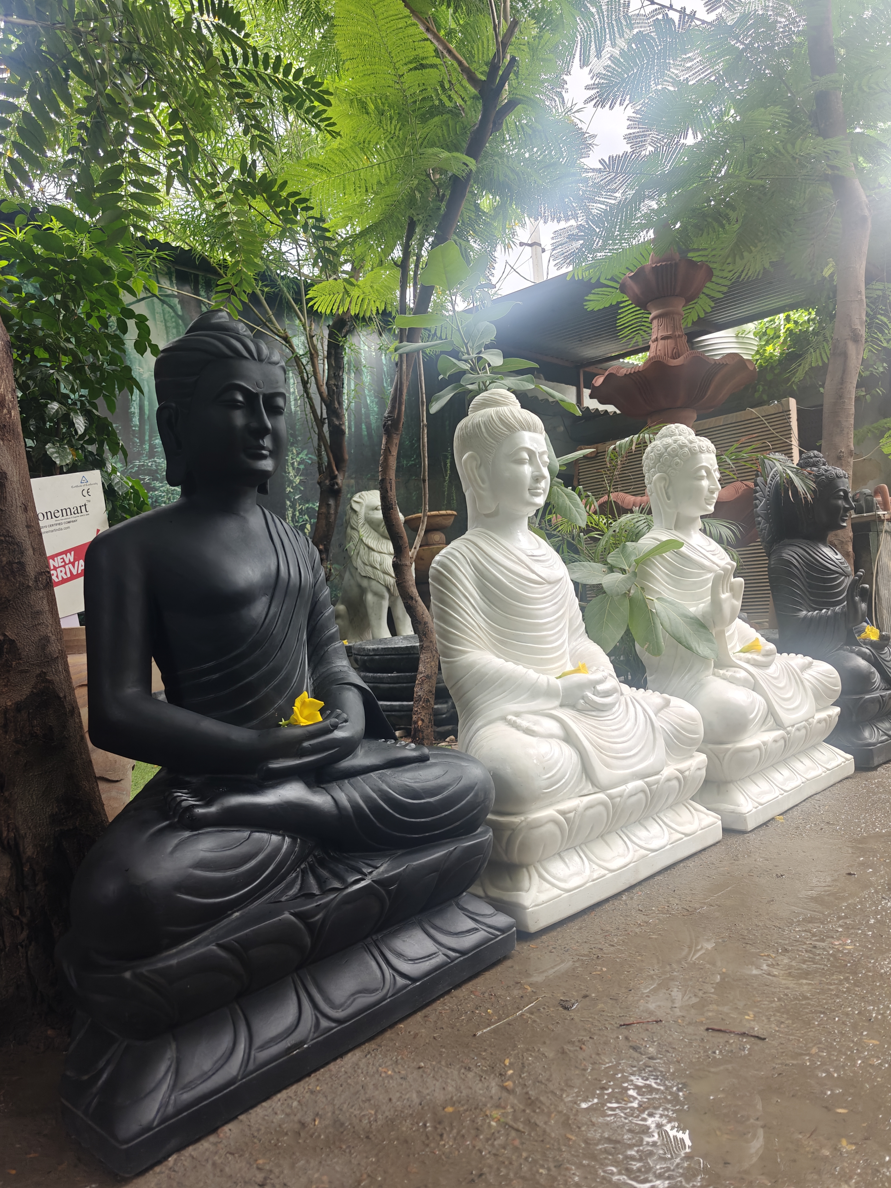 stone buddha sculptures by Stonemart