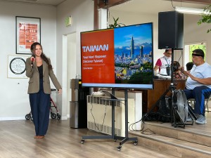 Participants relax and learn about Taiwan’s wellness travel at TTIC’s free yoga class on Oct. 11