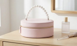 pearl_handle_pu_leather_vanity_case