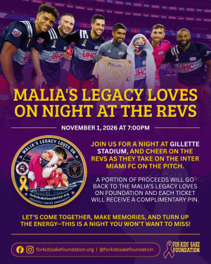 Malias Legacy Loves On Night at Revs 600x750
