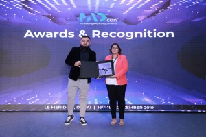 Vugar Adigozalov receiving Madcon Award