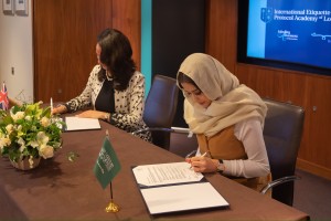 MOU Signing Tamiko Zablith and Hasnaa Aloufi