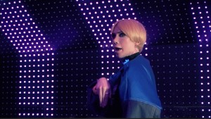 Oli London- Mirror Mirror