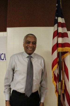 Lawrence Hamm, Booker Primary Challenger to deliver 2500 signatures to Trenton, NJ 