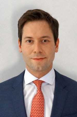 Jon Konti, MD, an Ophthalmologist with Ophthalmic Surgeons & Physicians, Ltd. 