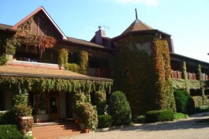 Lynfred Winery, established 1979, in Roselle, IL