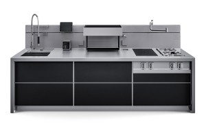 Chef Simone Zanoni making pasta to cook on the C3 by Marrone + Mesubim