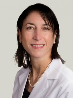 Talia Baker, MD, a Hepatobiliary and Liver Transplant Surgeon with the University of Chicago Medicine Comprehe