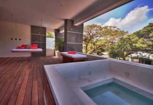 Private Jacuzzi