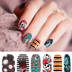 Candied Nails Halloween Fun