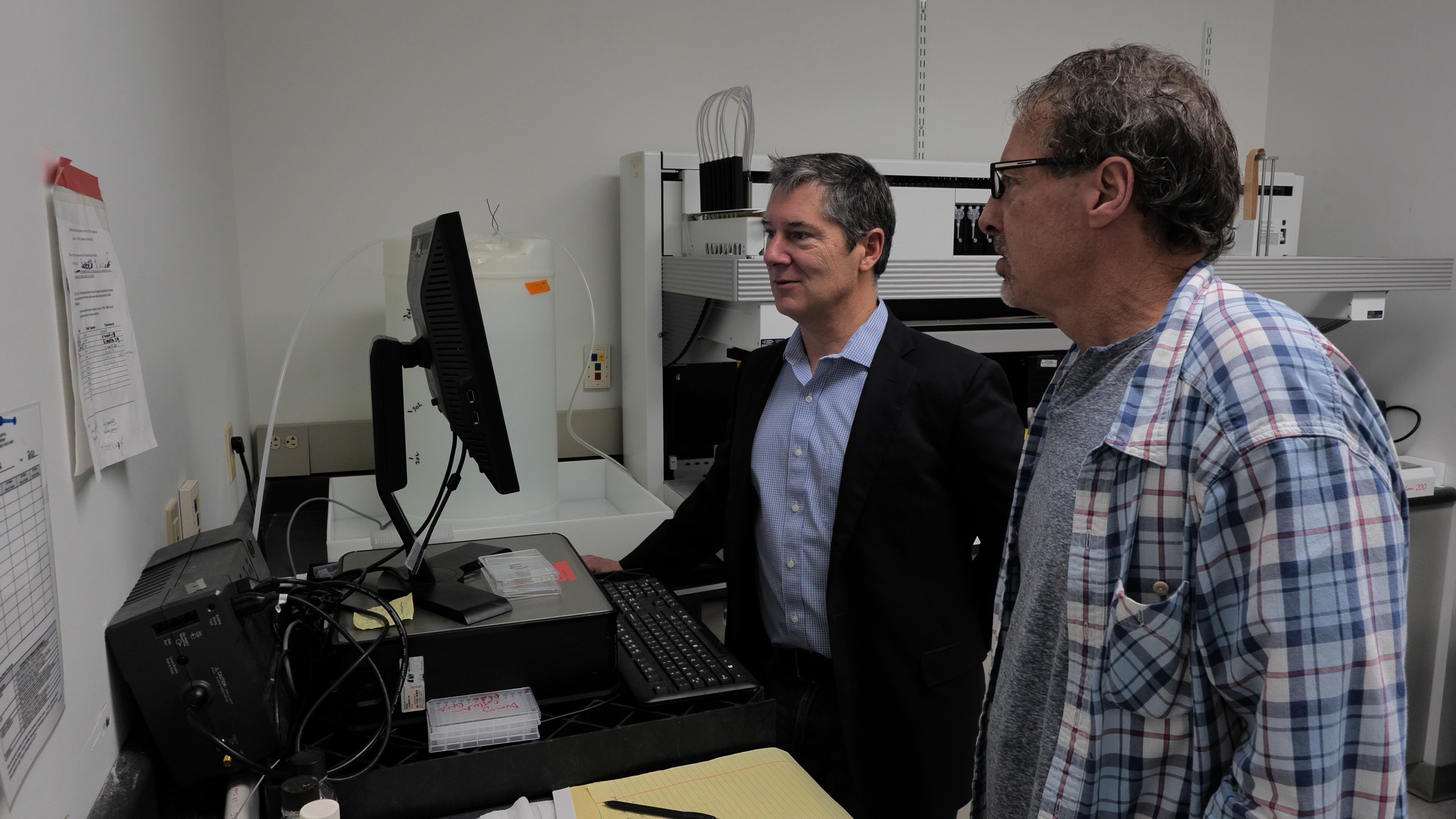 Dr Jake Kurtis in malaria lab at Brown University